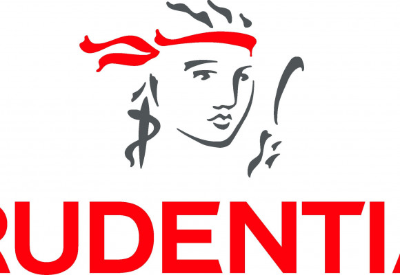 Khuê Tú và Prudential thử nghiệm thành công máy scan Kodak